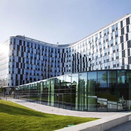 Courtyard By Marriott Vienna Prater/Messe-3